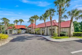 Photo #6: O6327330 Listing