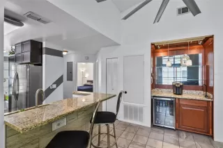 Photo #4: O6327701 Listing 
