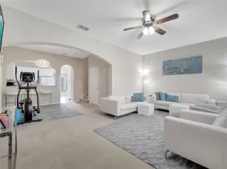 Photo #3: O6327755 Listing