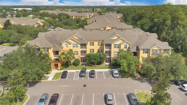 MLS: O6327765 Condo For Sale