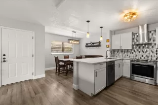 Photo #1: O6328063 Listing 