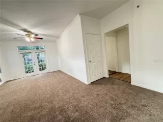 Photo #6: O6328127 Listing 