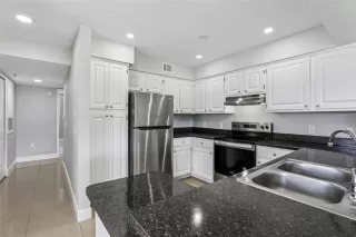 Photo #6: O6328411 Listing 