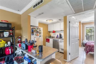 Photo #3: O6328691 Listing