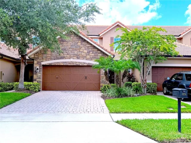 MLS: O6328721 Condo For Sale