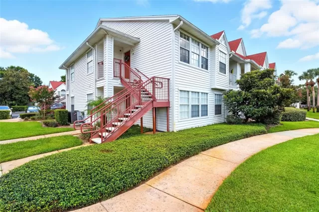 MLS: O6328822 Condo For Sale