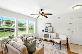 Photo #5: O6328822 Listing