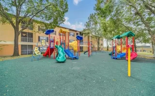 Photo #1: O6328894 Listing 