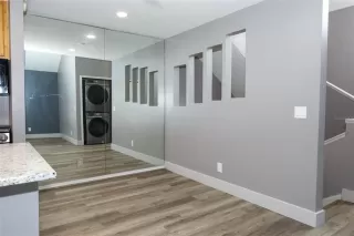 Photo #4: O6328986 Listing