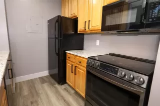 Photo #6: O6328986 Listing