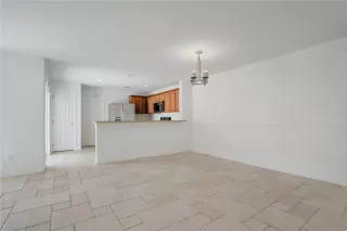 Photo #4: O6329147 Listing