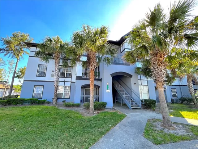 MLS: O6329389 Condo For Sale