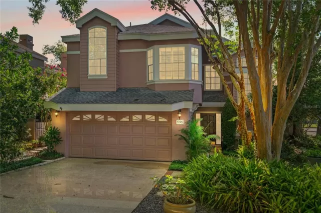 MLS: O6329412 Condo For Sale