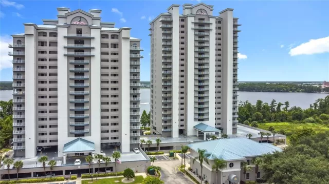 MLS: O6329644 Condo For Sale