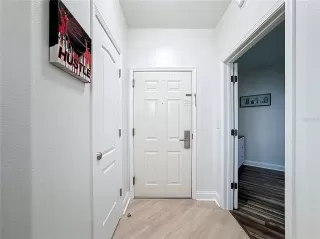 Photo #1: O6329644 Listing