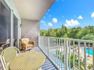 Photo #3: O6329644 Listing