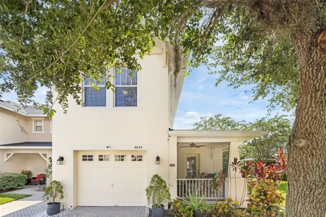 MLS: O6329682 Condo For Sale