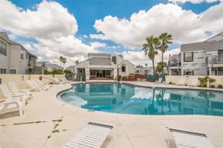 Photo #3: O6329683 Listing