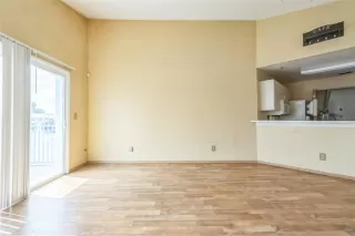 Photo #5: O6329683 Listing