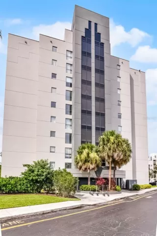 Photo #2: O6329691 Listing 