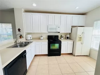 Photo #2: O6329758 Listing