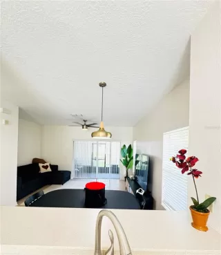 Photo #4: O6329758 Listing