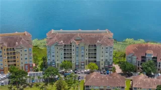 Photo #1: O6329779 Listing