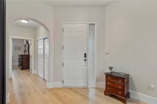 Photo #4: O6329779 Listing