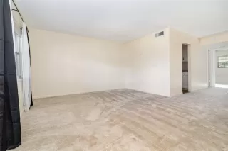 Photo #5: O6329825 Listing