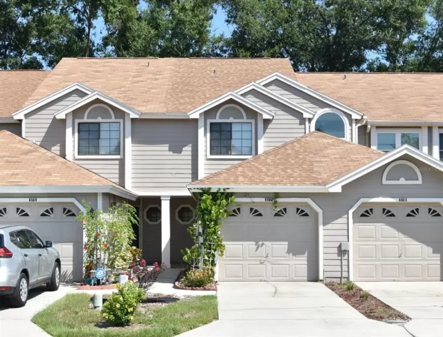 MLS: O6329939 Condo For Sale