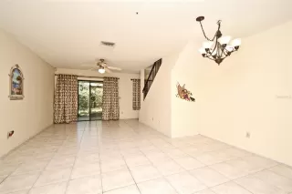 Photo #6: O6329939 Listing