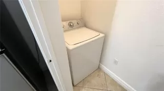 Photo #5: O6330051 Listing