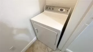 Photo #6: O6330051 Listing