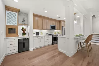 Photo #3: O6330334 Listing