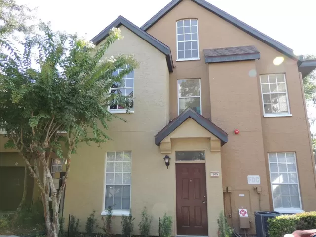 MLS: O6330337 Condo For Sale