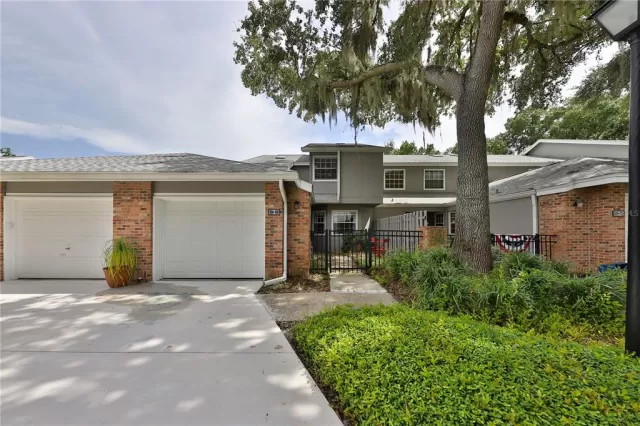 MLS: O6330452 Condo For Sale