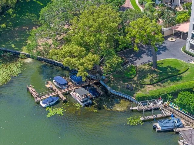 MLS: O6330566 Condo For Sale