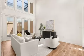 Photo #4: O6330567 Listing 