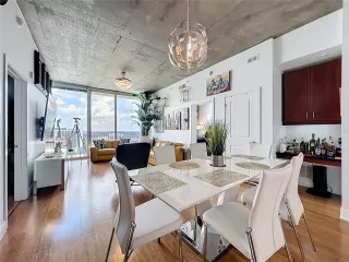 Photo #2: O6330773 Listing 