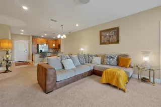 Photo #4: O6330795 Listing 