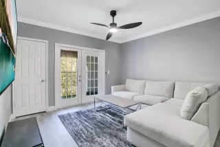 Photo #6: O6330836 Listing