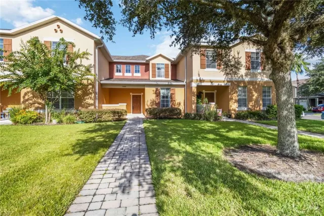 MLS: O6330887 Condo For Sale