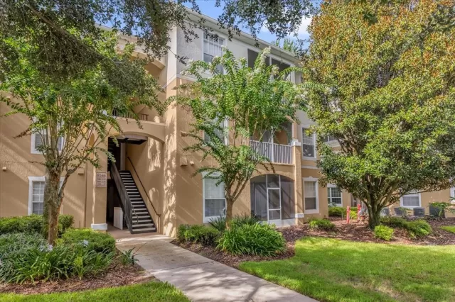 MLS: O6331000 Condo For Sale