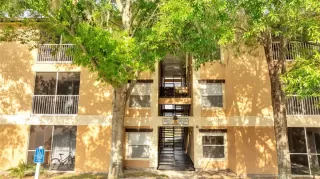 Photo #1: O6331126 Listing