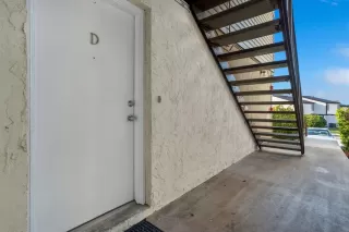 Photo #3: O6331239 Listing