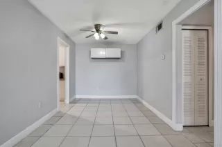 Photo #6: O6331239 Listing