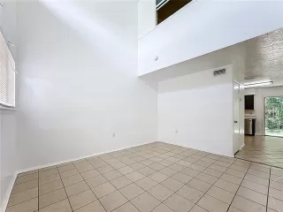 Photo #5: O6331282 Listing 