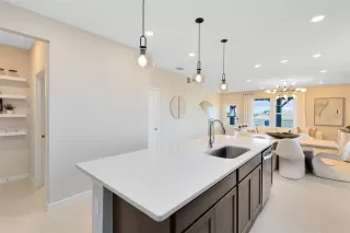 Photo #5: O6331607 Listing 