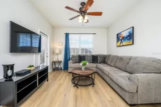 Photo #5: O6331610 Listing