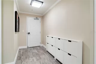 Photo #1: O6332063 Listing